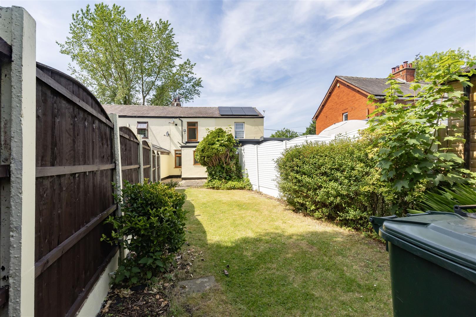 2 bed property in Carr Lane, Preston